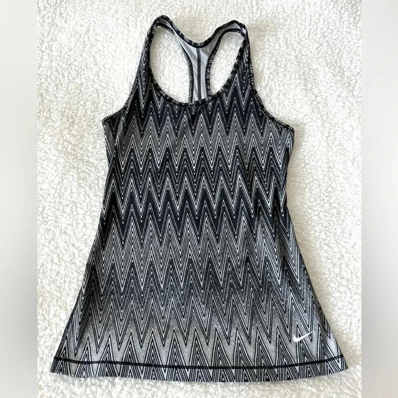 Nike | Dri-Fit Chevron Racerback Tank - Size S - Picture 1 of 4